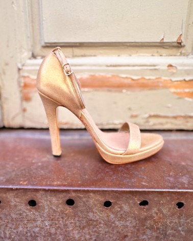 Modelo "Estefanía"  Oro