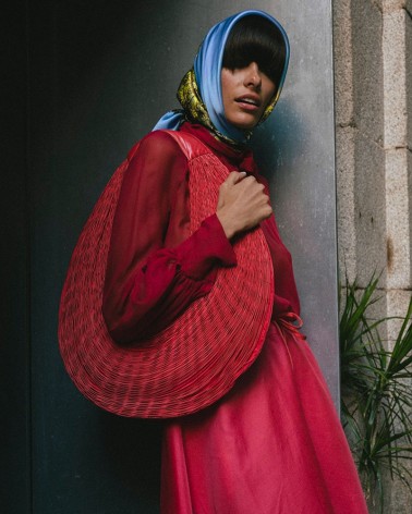 BOLSO "BIVALDA" OVALADO EN PIEL ROJO (BIG SIZE)