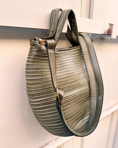 Basket bag in moss calfskin