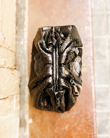 Bolsito Cruasán Python Black