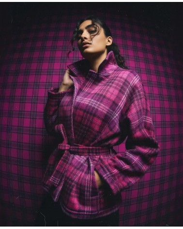 Pinky checks 3/4 jacket